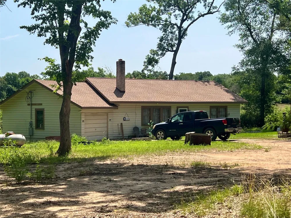 22606 Fm 359 Road Hempstead, TX 77445
