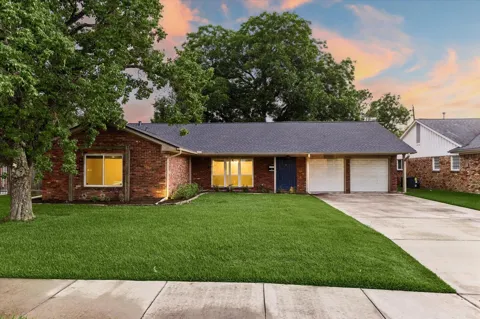 2910 Freshmeadows Drive