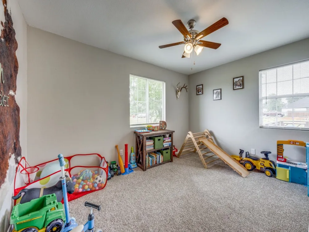 411 W Houston Street Leonard, TX 75452