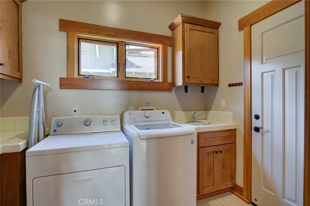 2303 Sanderling Court Arroyo Grande, CA 93420