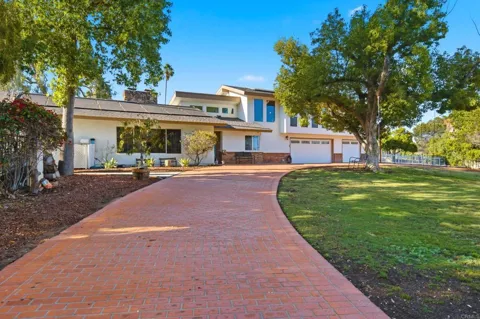 10510 Grandview Drive