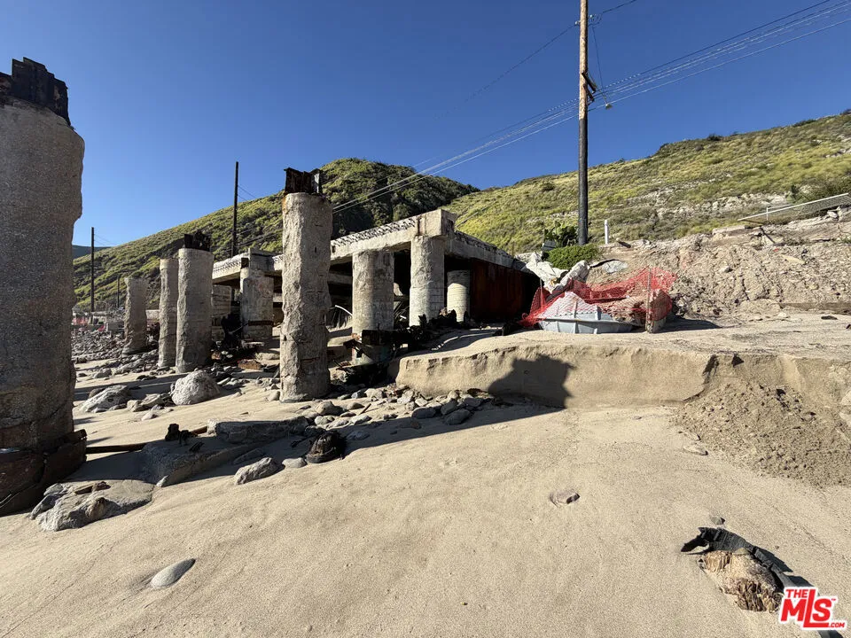 19216 Pacific Coast Highway Malibu, CA 90265