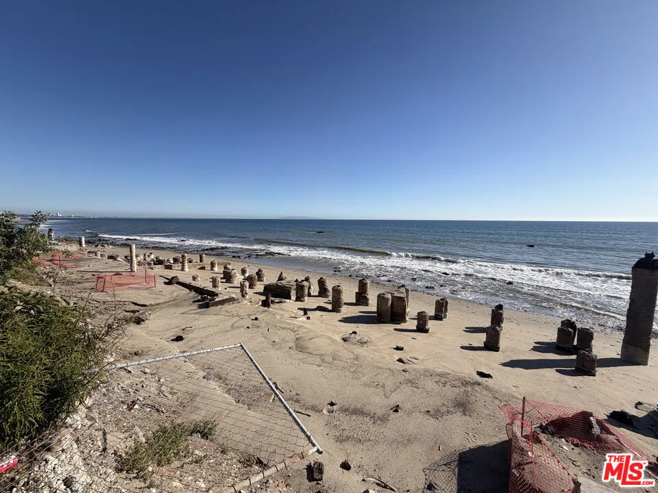 19216 Pacific Coast Highway Malibu, CA 90265