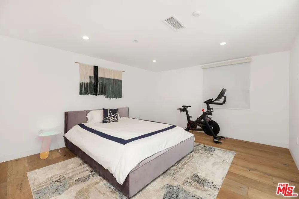 19216 Pacific Coast Highway Malibu, CA 90265