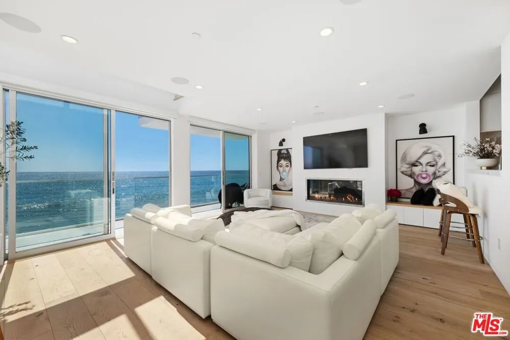 19216 Pacific Coast Highway Malibu, CA 90265