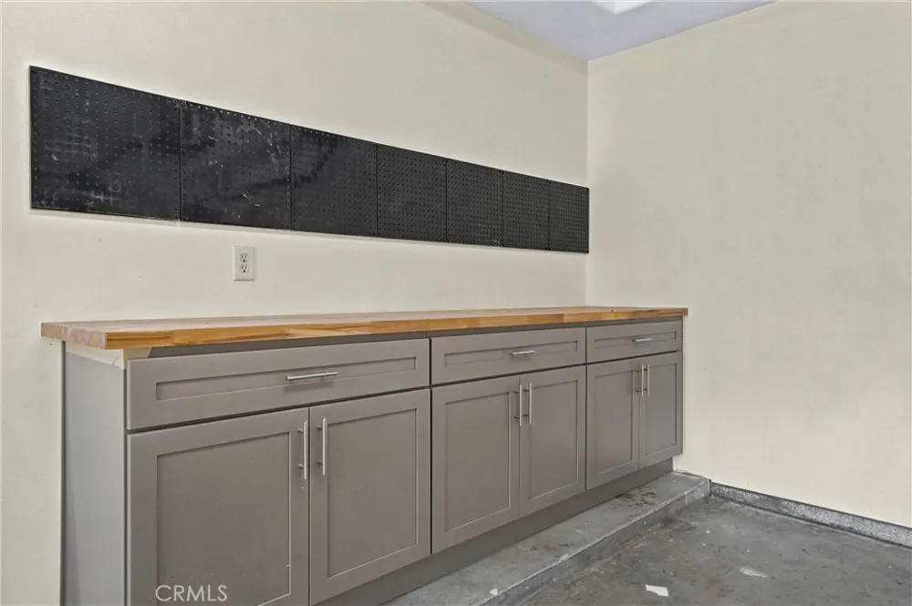 19123 Breckelle Rowland Heights, CA 91748