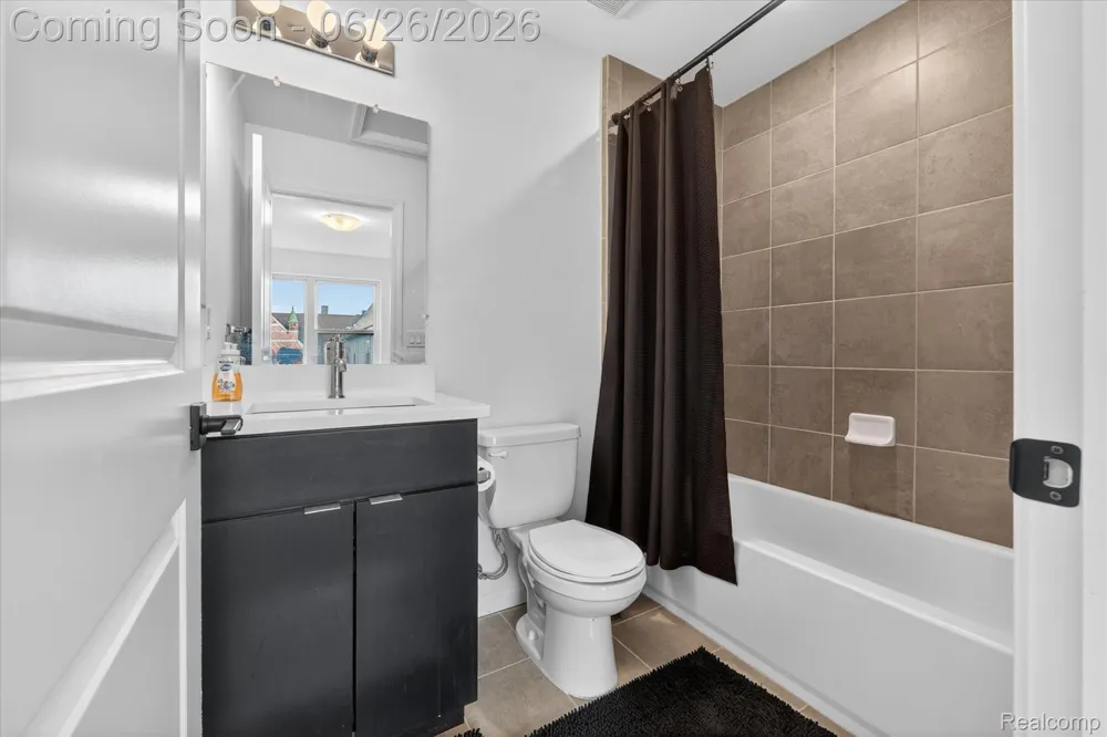 3622 Trumbull #9 Detroit City, MI 48208