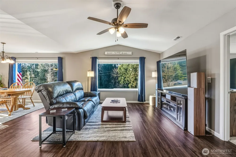 800 23rd Avenue Kelso, WA 98626