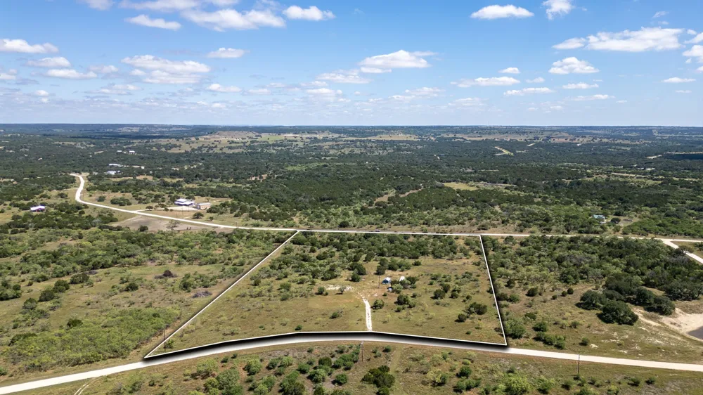1520 PR 4212 Evant, TX 76525
