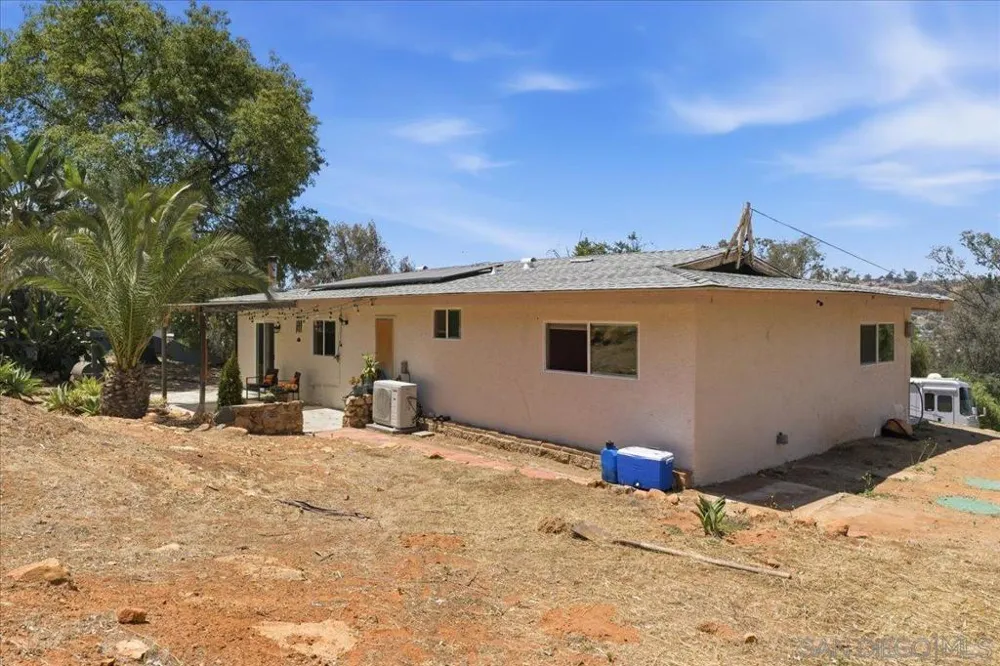 11305 Rocky Ln Lakeside, CA 92040