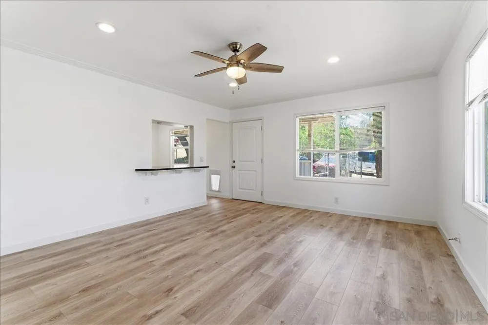 11305 Rocky Ln Lakeside, CA 92040