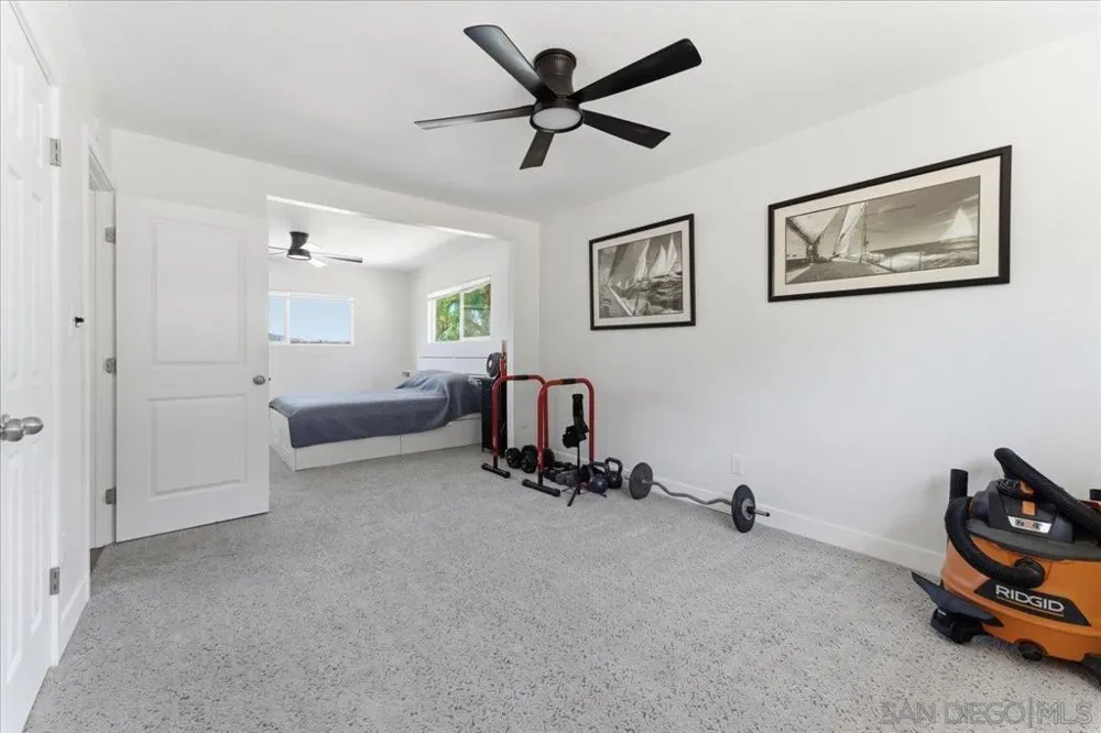 11305 Rocky Ln Lakeside, CA 92040