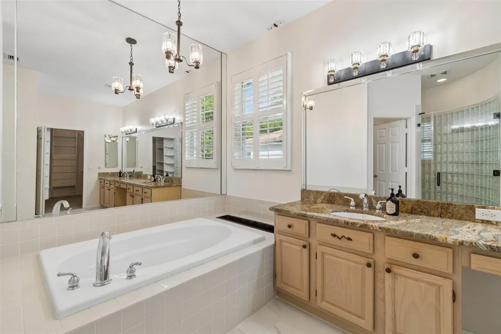 1230 BERKSHIRE LANE Tarpon Springs, FL 34688
