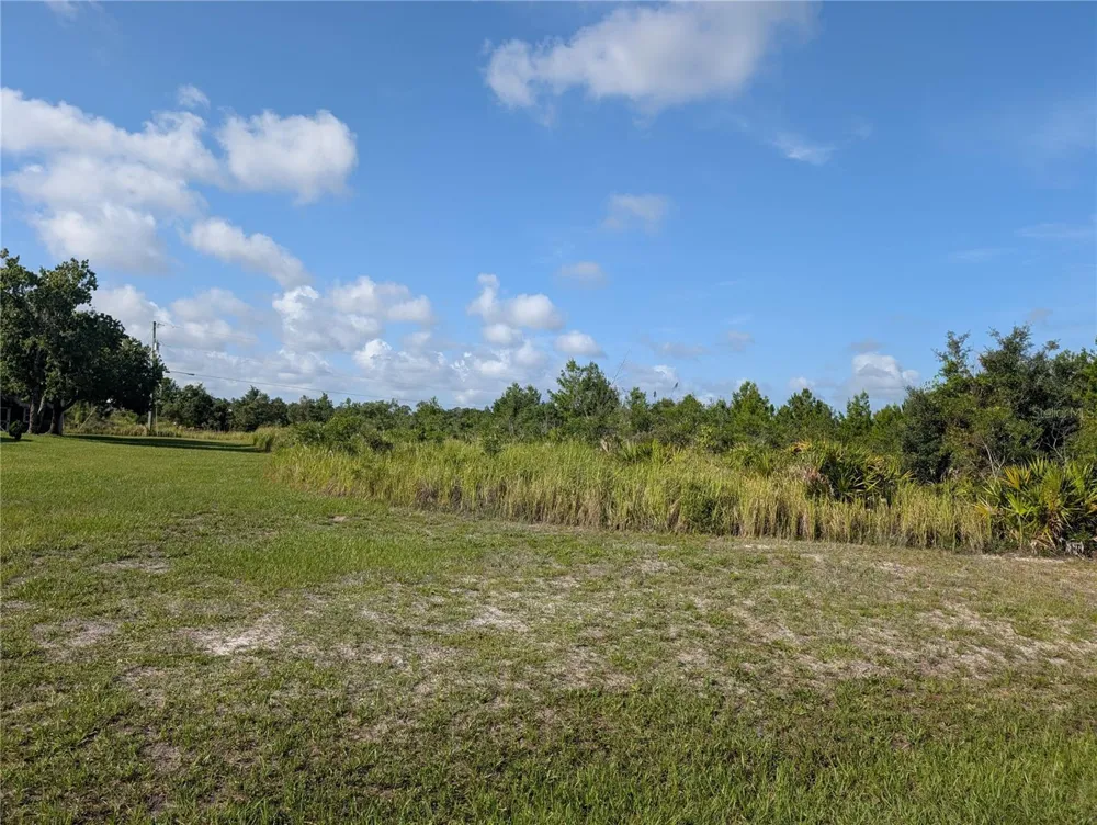 7 POINCIANA DRIVE Indian Lake Estates, FL 33855