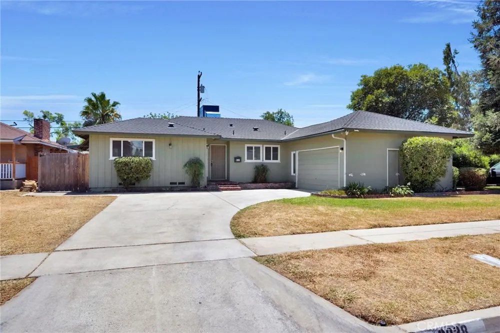 2938 E Willis Fresno, CA 93726