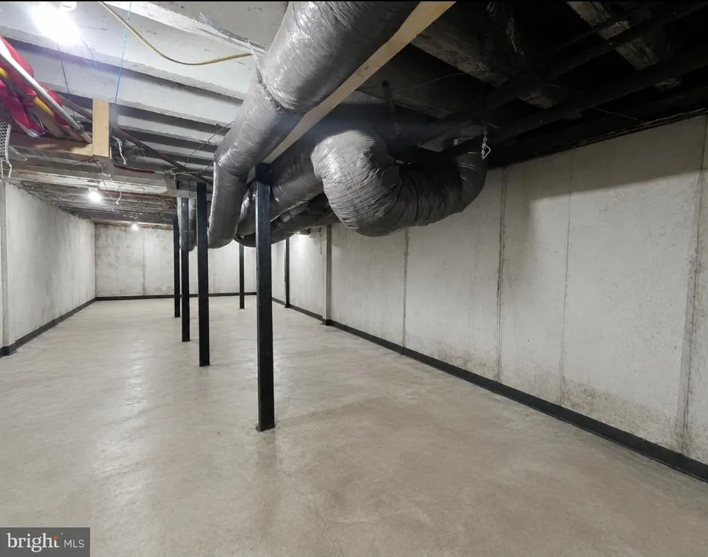 4801 10TH STREET Philadelphia, PA 19141