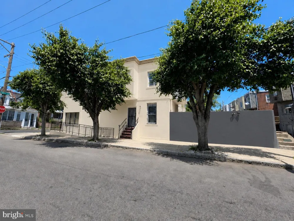 4801 10TH STREET Philadelphia, PA 19141