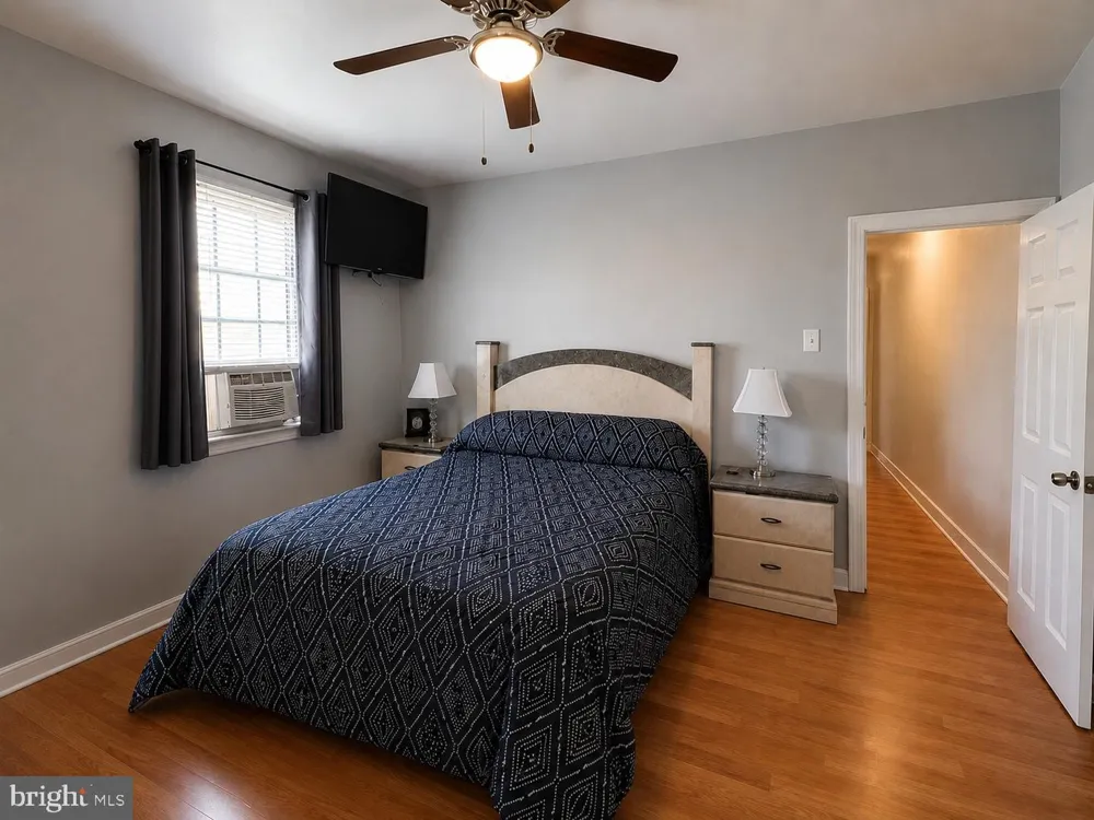 4801 10TH STREET Philadelphia, PA 19141