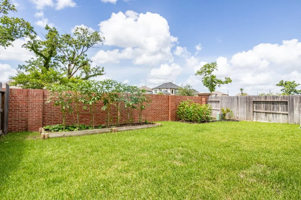 10719 Blossom River Drive Missouri City, TX 77459