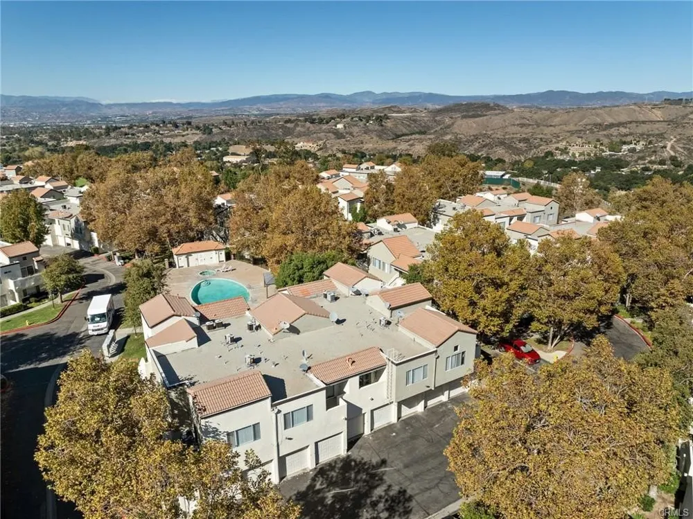 24496 Valle Del Oro #204 Newhall, CA 91321