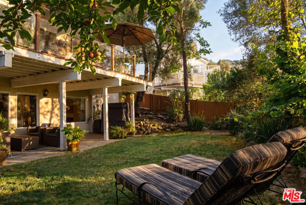 679 Wonder View Drive Calabasas, CA 91302