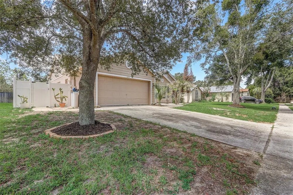 2191 ALCLOBE CIRCLE Ocoee, FL 34761