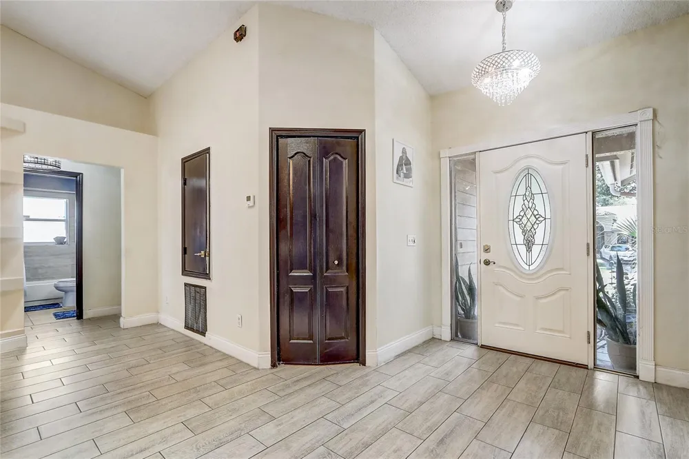 2191 ALCLOBE CIRCLE Ocoee, FL 34761