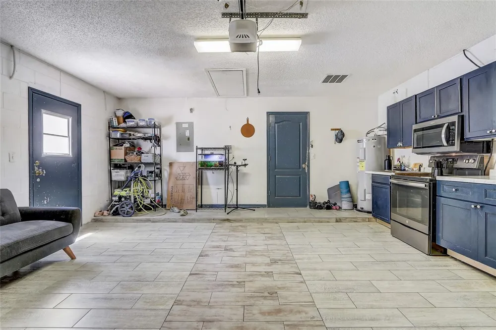 2191 ALCLOBE CIRCLE Ocoee, FL 34761
