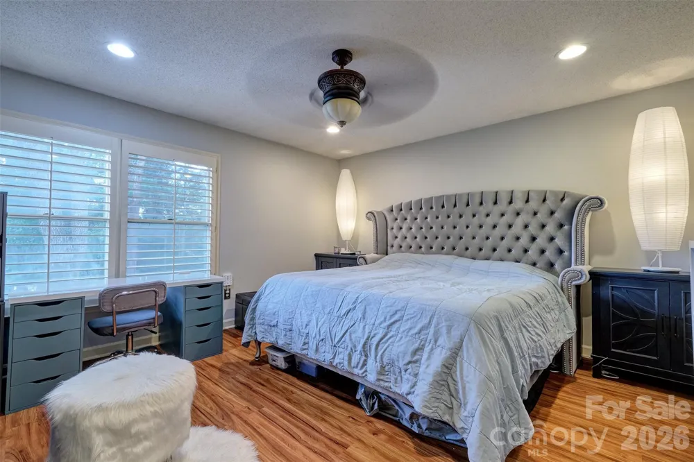 18 Shipmaster Court Lake Wylie, SC 29710