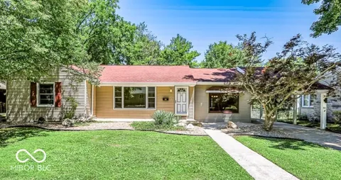 811 S Eastside Drive
