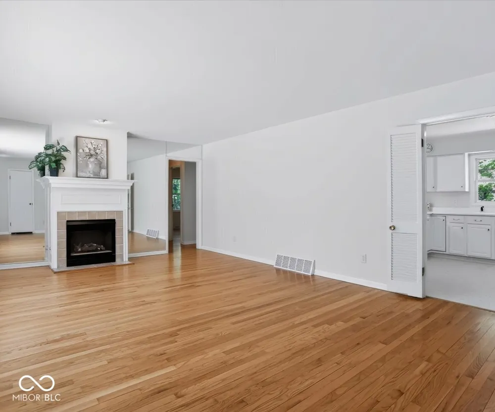 811 S Eastside Drive Bloomington, IN 47401