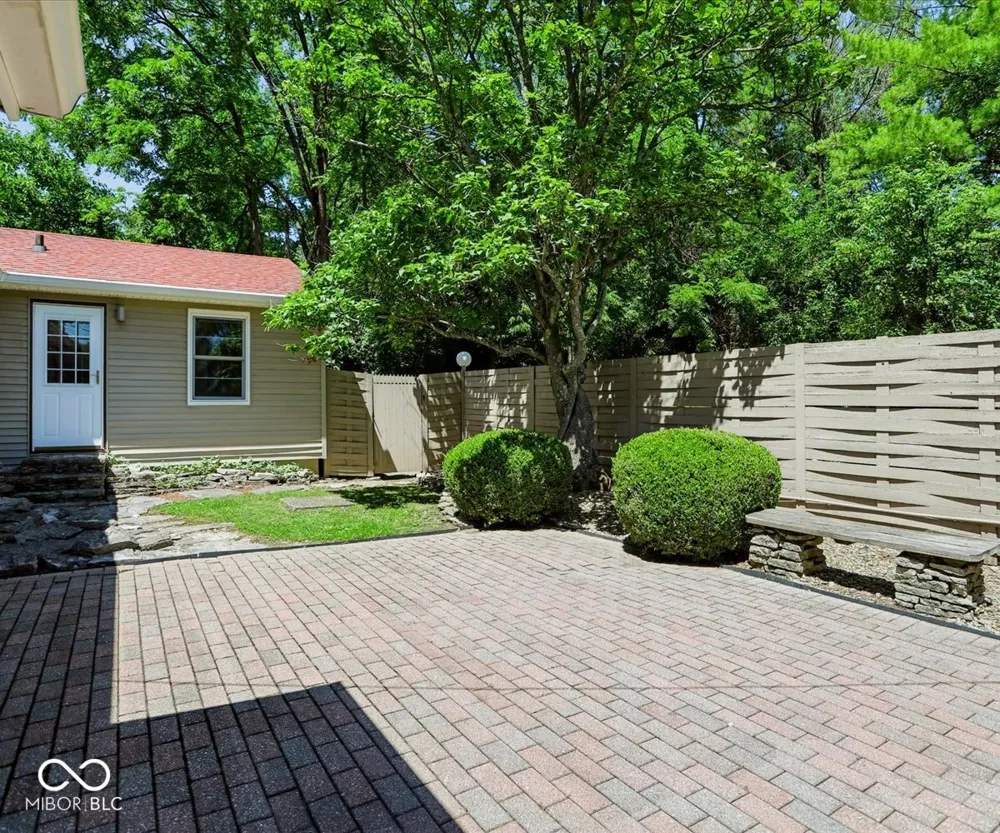 811 S Eastside Drive Bloomington, IN 47401