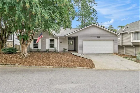 1118 Capital Club Circle