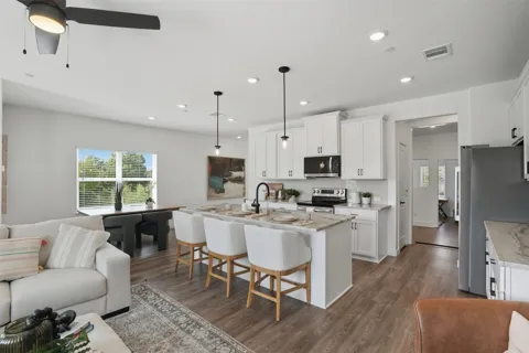 1145 Isaiah Court