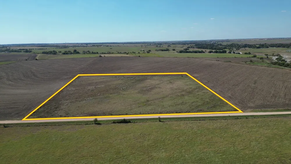 3809 County Road 384 Bartlett, TX 76511
