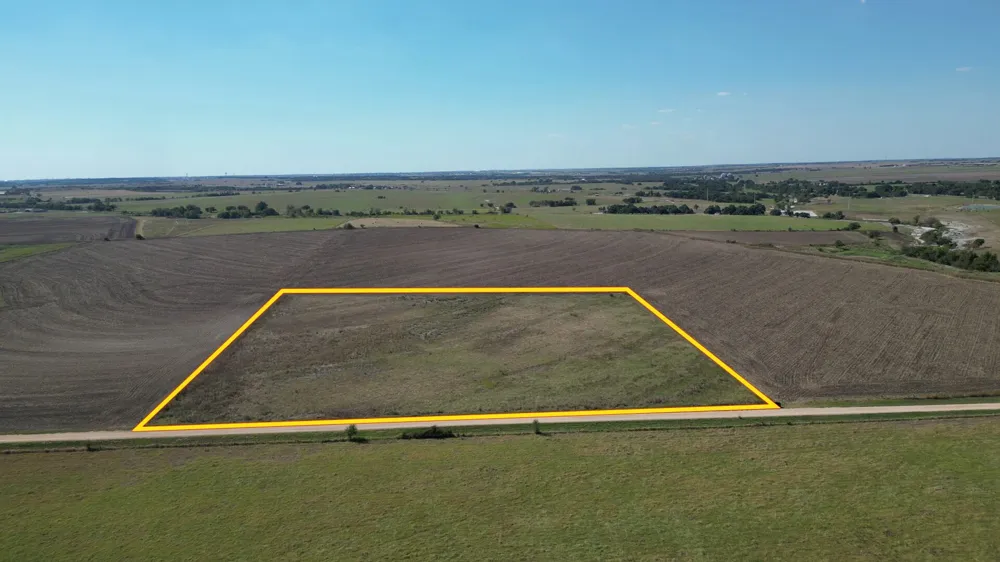 3809 County Road 384 Bartlett, TX 76511