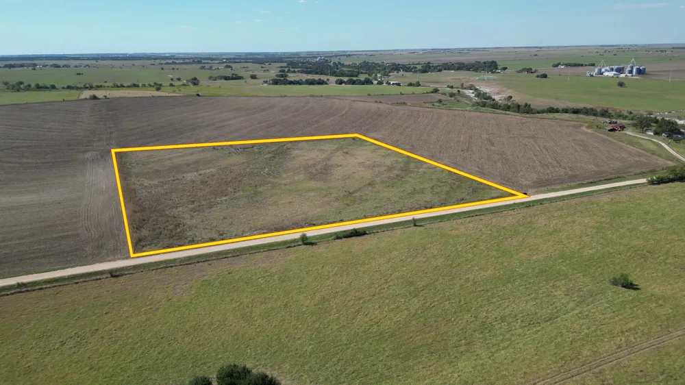 3809 County Road 384 Bartlett, TX 76511