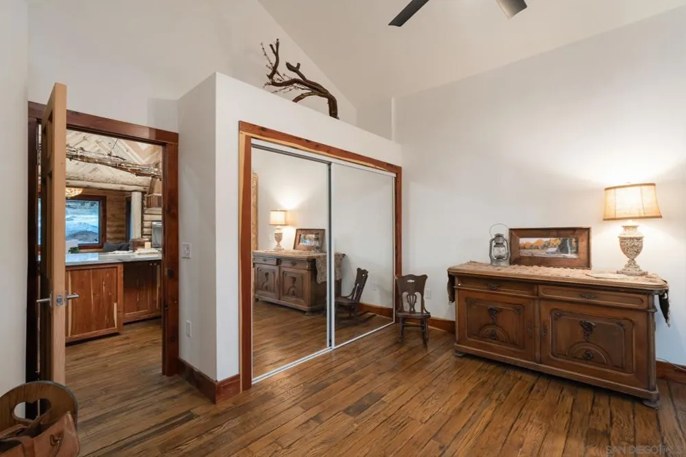 4484 Pine Ridge Ave Julian, CA 92036