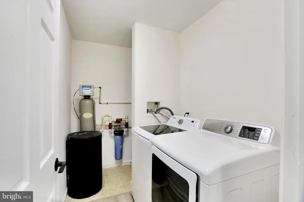35355 HAMLIN SCHOOL LANE Middleburg, VA 20117