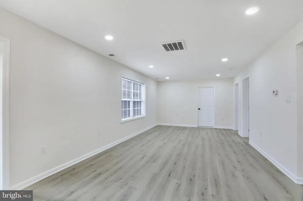 35355 HAMLIN SCHOOL LANE Middleburg, VA 20117
