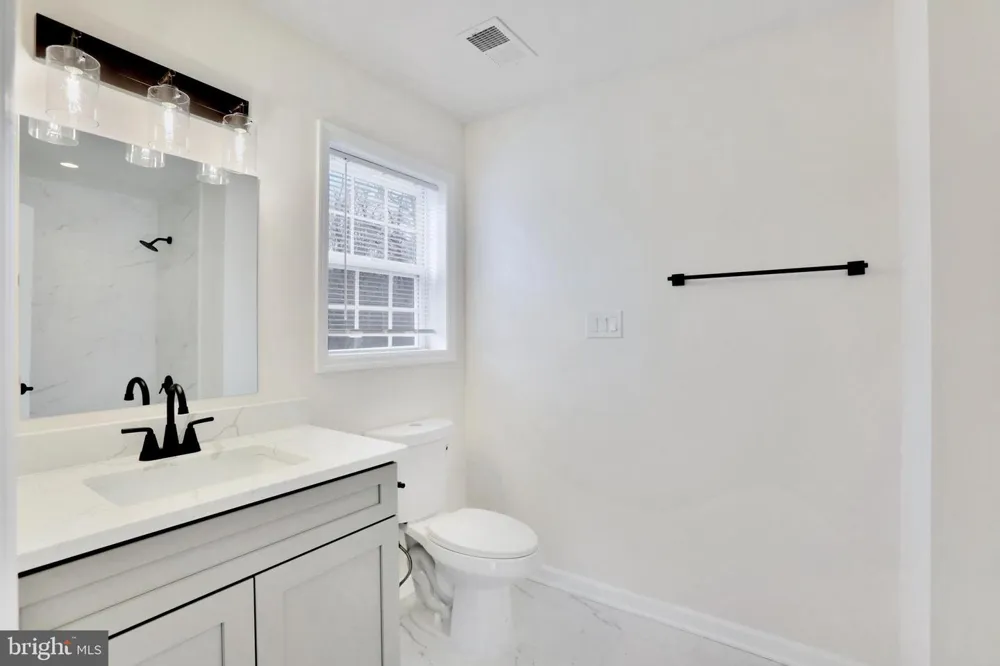 35355 HAMLIN SCHOOL LANE Middleburg, VA 20117