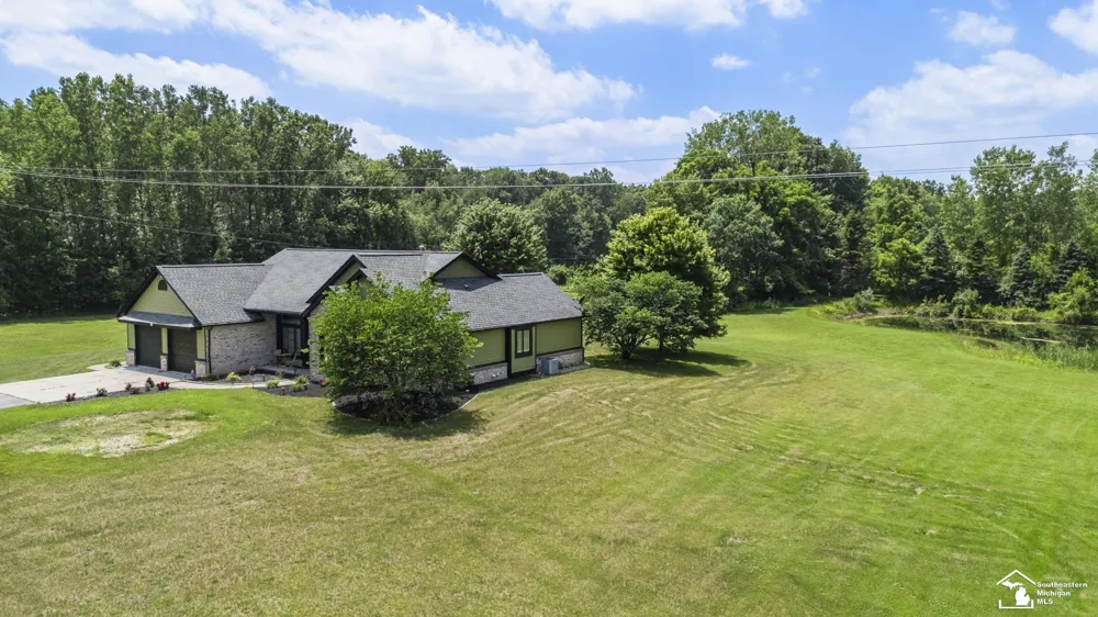 3570 Summerfield Road Summerfield Township, MI 49270