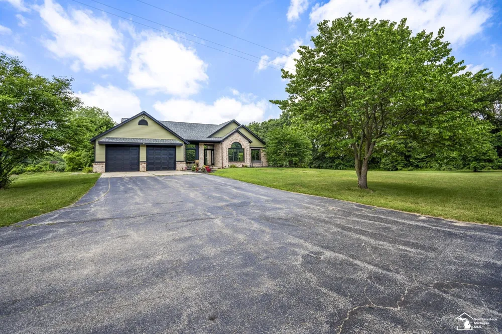 3570 Summerfield Road Summerfield Township, MI 49270