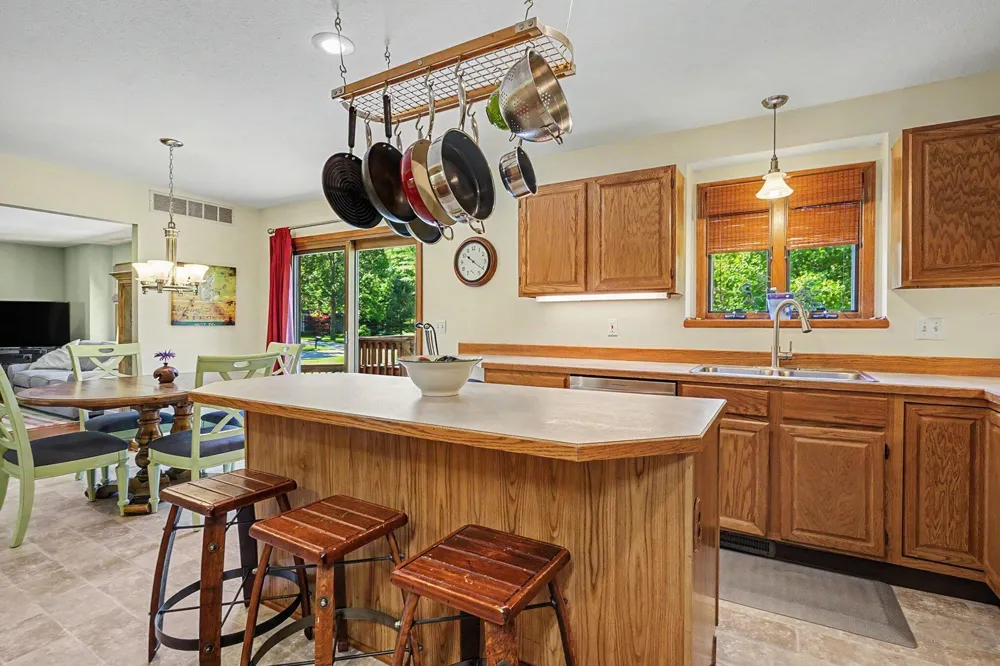 1864 Erin Isle Drive Park Township, MI 49424
