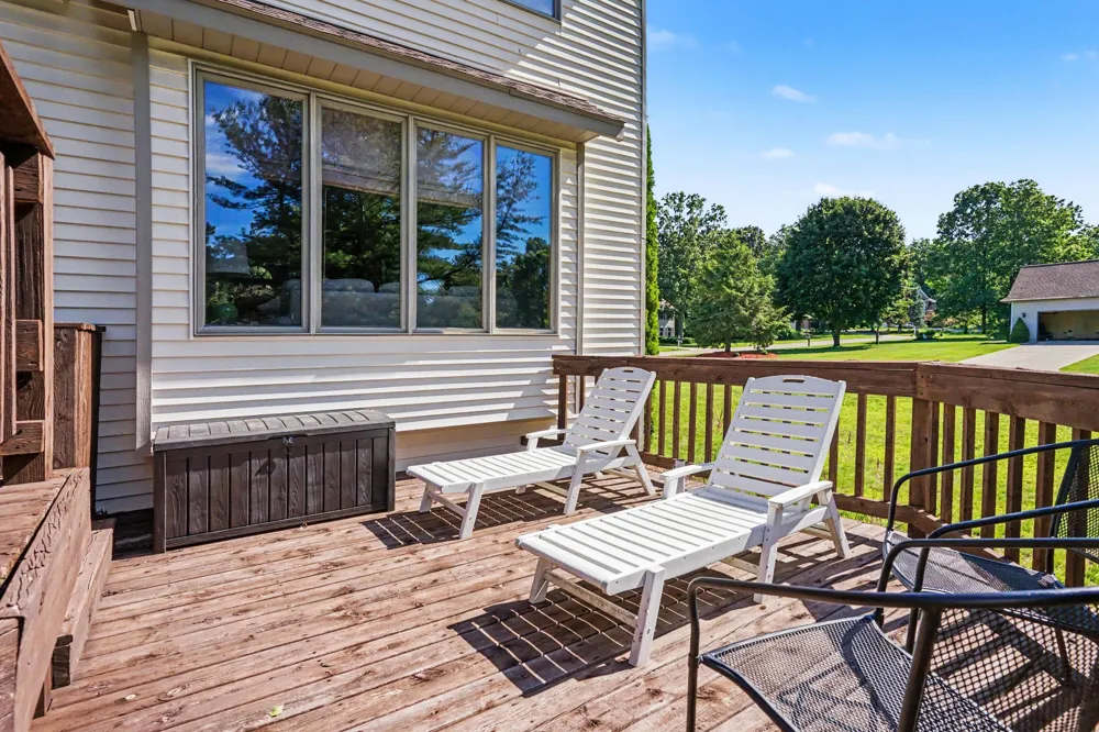 1864 Erin Isle Drive Park Township, MI 49424