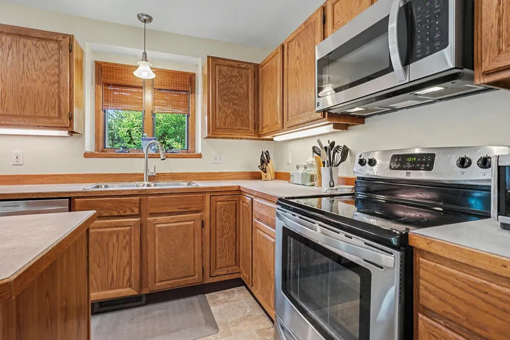 1864 Erin Isle Drive Park Township, MI 49424