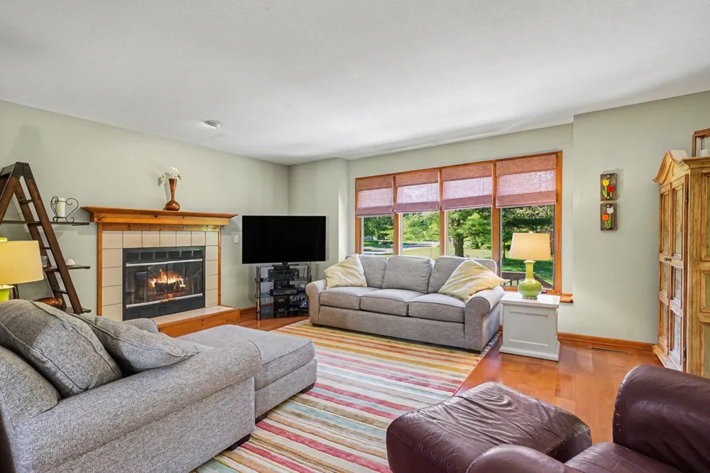 1864 Erin Isle Drive Park Township, MI 49424
