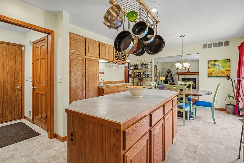 1864 Erin Isle Drive Park Township, MI 49424