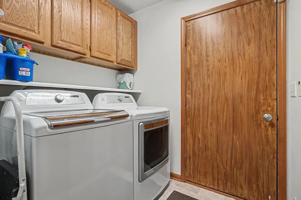 1864 Erin Isle Drive Park Township, MI 49424