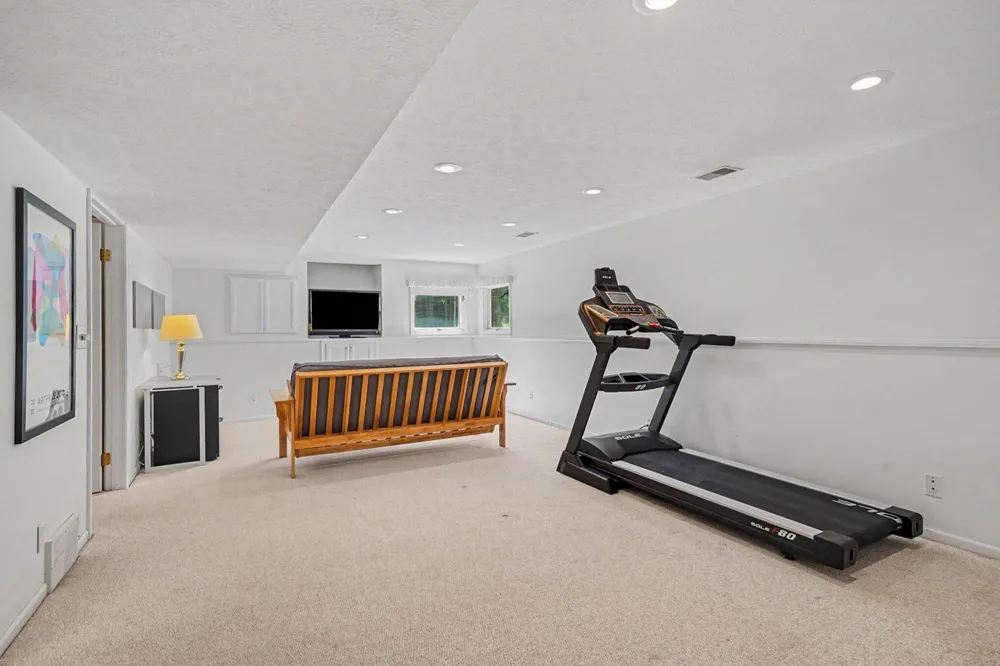 1864 Erin Isle Drive Park Township, MI 49424